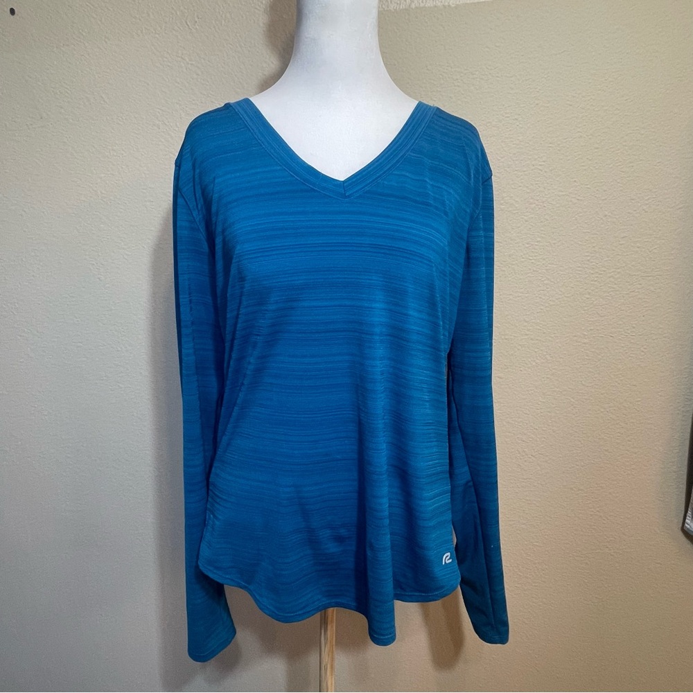 Road runner Women's Blue Long Sleeve Top L